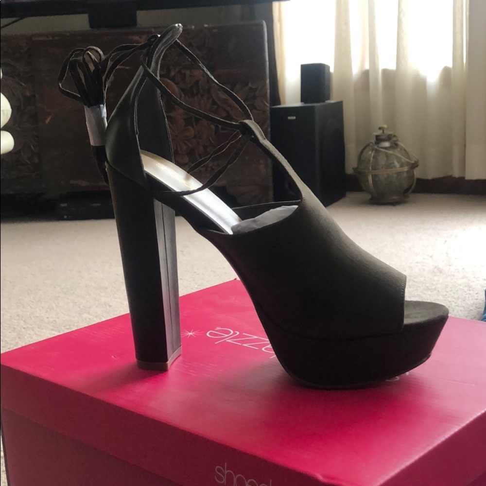 Dress Sandal pumps